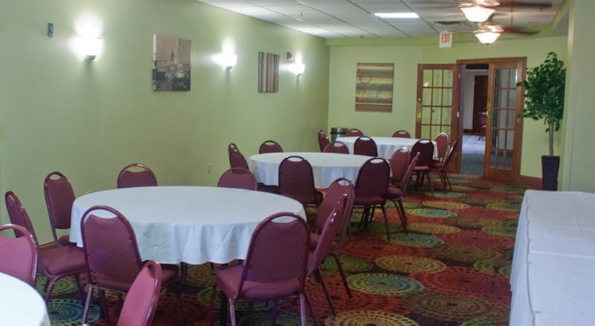 Plaza Hotel & Suites - Eau Claire Exterior foto